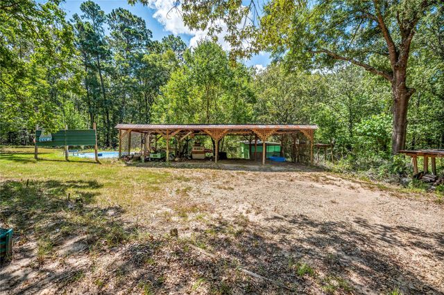 31 Ann Court, Coldspring, TX 77331