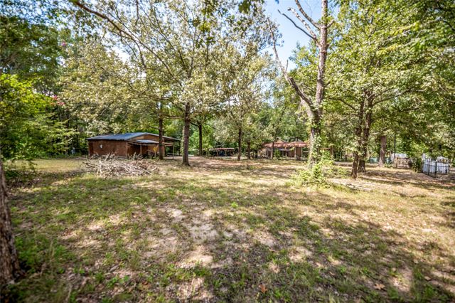 31 Ann Court, Coldspring, TX 77331