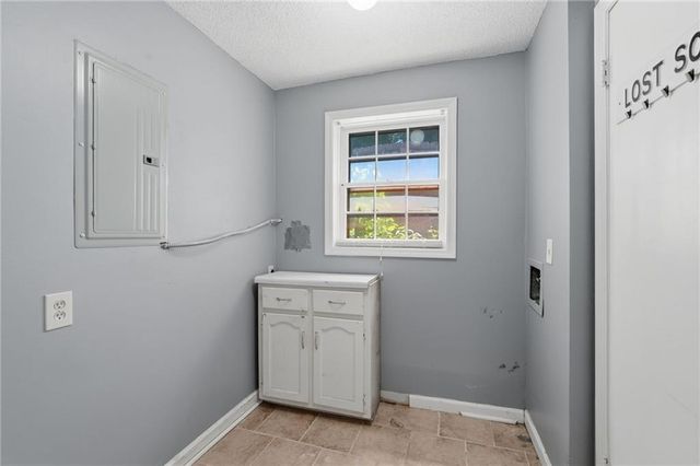 4362 White Oak Drive, Buford, GA 30518
