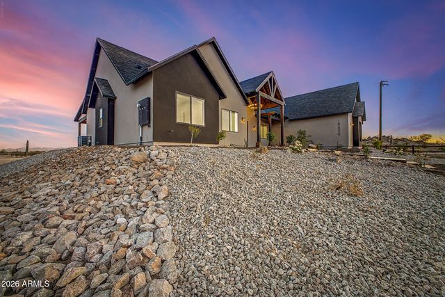 15606 S TUTHILL Road S, Buckeye, AZ 85326