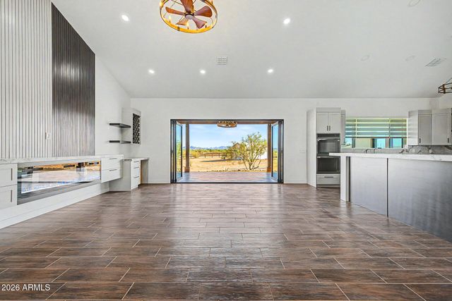 15606 S TUTHILL Road S, Buckeye, AZ 85326