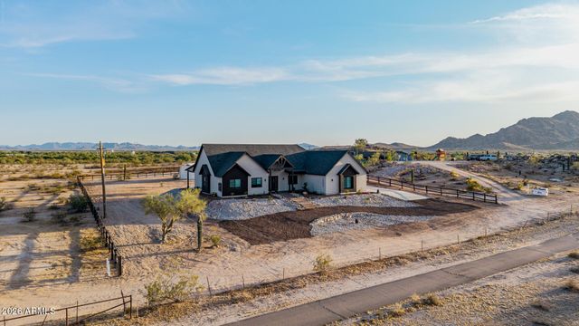 15606 S TUTHILL Road S, Buckeye, AZ 85326