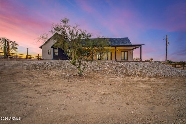 15606 S TUTHILL Road S, Buckeye, AZ 85326