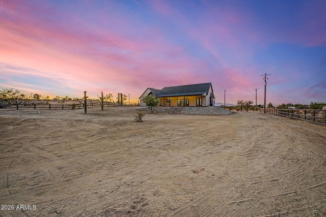 15606 S TUTHILL Road S, Buckeye, AZ 85326