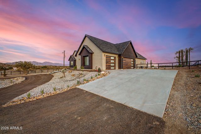 15606 S TUTHILL Road S, Buckeye, AZ 85326