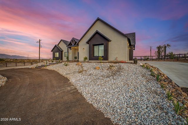 15606 S TUTHILL Road S, Buckeye, AZ 85326