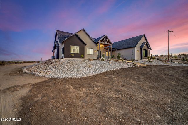 15606 S TUTHILL Road S, Buckeye, AZ 85326