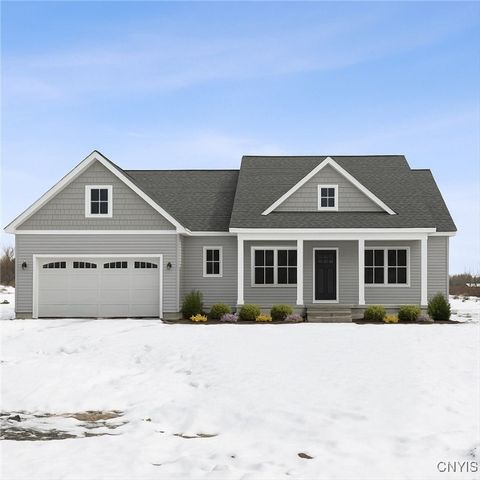 102 Stonebrooke Drive, Marcy, NY 13403