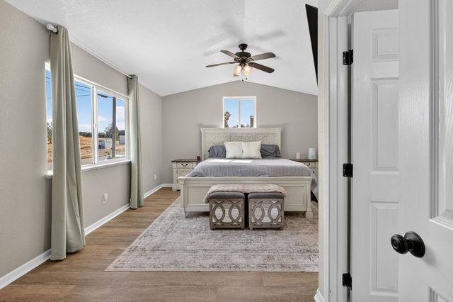 4525 Coyote Dr, Ione, CA 95640