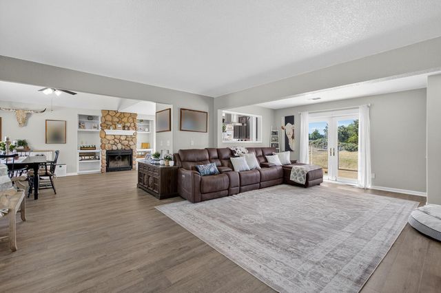 4525 Coyote Dr, Ione, CA 95640