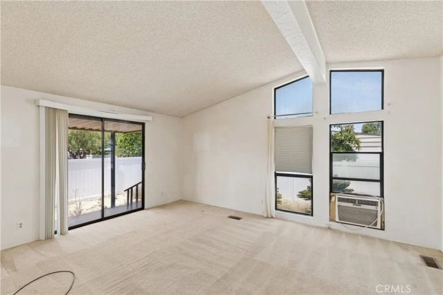 2230 Lake Park 224, San Jacinto, CA 92583