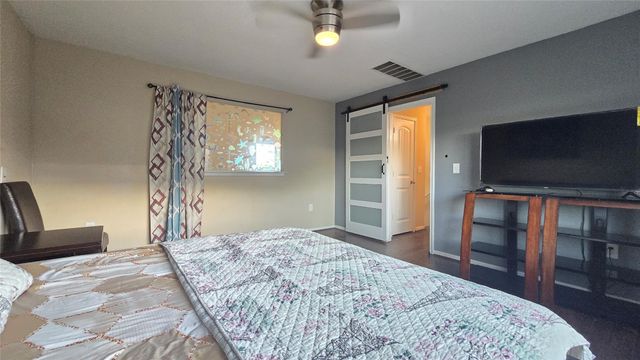 3204 Ortman DR, Pflugerville, TX 78660