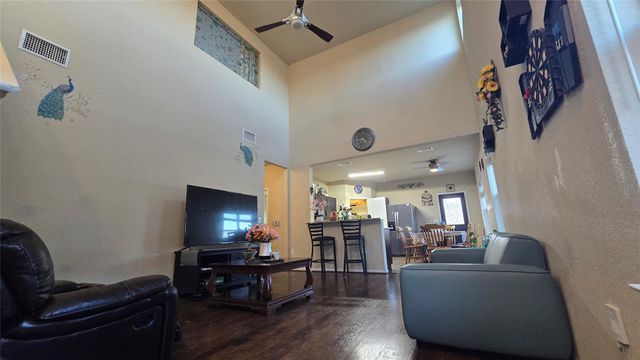 3204 Ortman DR, Pflugerville, TX 78660