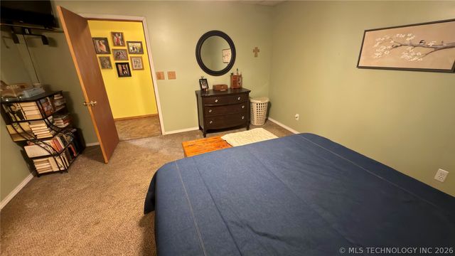 605 E Caddo Street, Cleveland, OK 74020