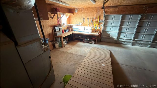 605 E Caddo Street, Cleveland, OK 74020