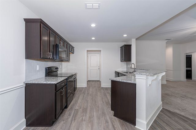 815 E Grande Boulevard T101, Tyler, TX 75703
