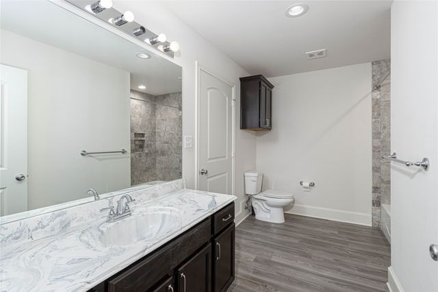 815 E Grande Boulevard T101, Tyler, TX 75703