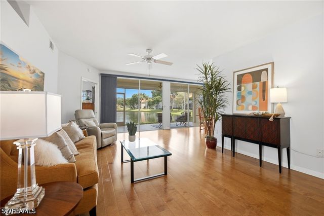 2476 Orchid Bay DR 103, Naples, FL 34109
