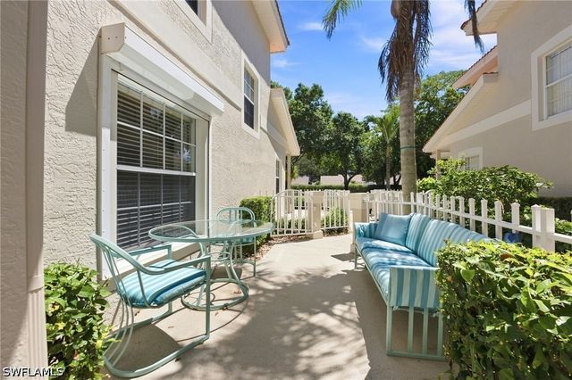 2476 Orchid Bay DR 103, Naples, FL 34109