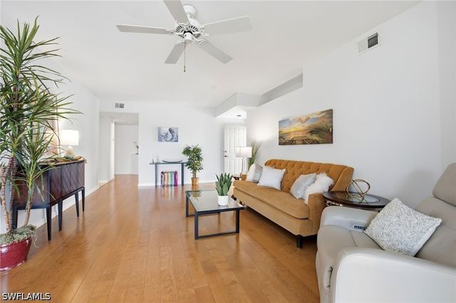 2476 Orchid Bay DR 103, Naples, FL 34109