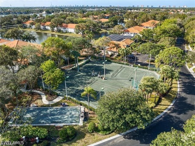 2476 Orchid Bay DR 103, Naples, FL 34109