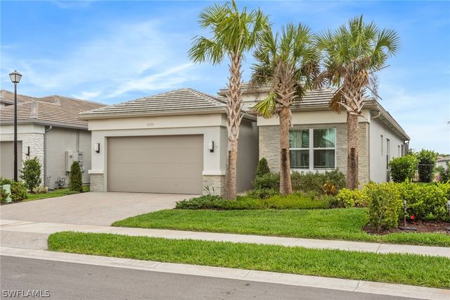 12370 Purple Ficus WAY, Naples, FL 34120
