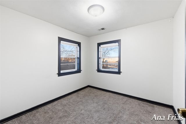 3755 Jefferson Avenue, Wyoming, MI 49548