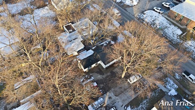 3755 Jefferson Avenue, Wyoming, MI 49548