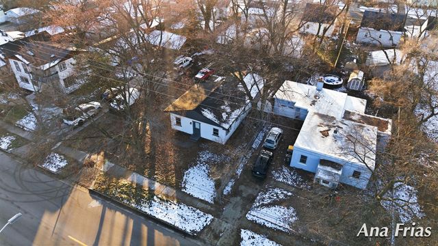 3755 Jefferson Avenue, Wyoming, MI 49548