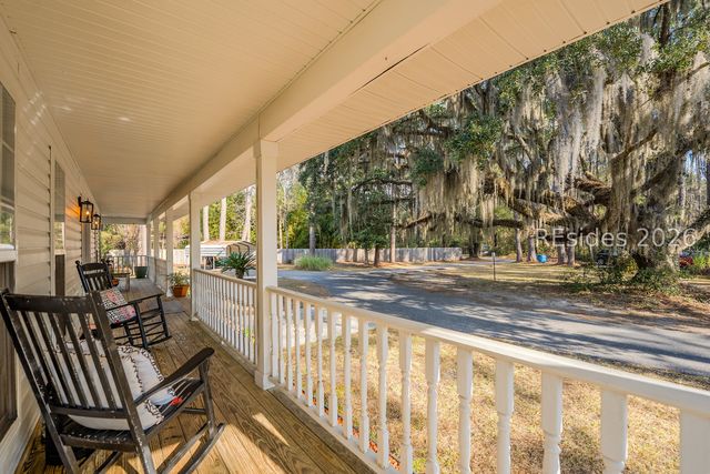 50 Scipio Rd, Beaufort, SC 29906