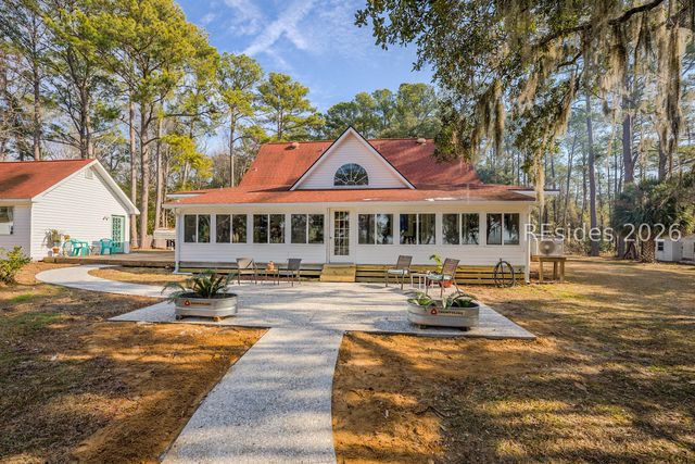 50 Scipio Rd, Beaufort, SC 29906