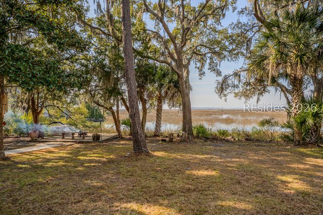 50 Scipio Rd, Beaufort, SC 29906