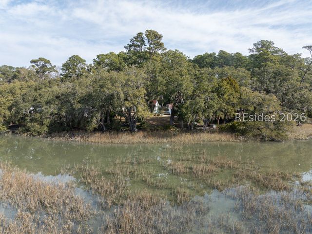 50 Scipio Rd, Beaufort, SC 29906