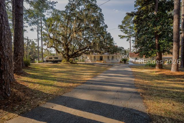 50 Scipio Rd, Beaufort, SC 29906