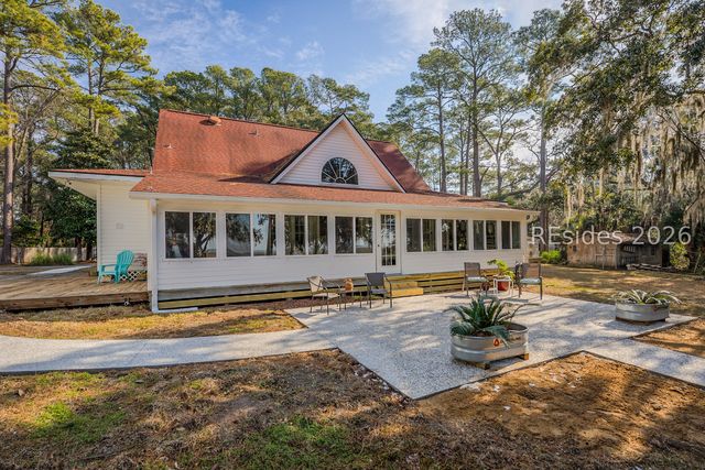 50 Scipio Rd, Beaufort, SC 29906