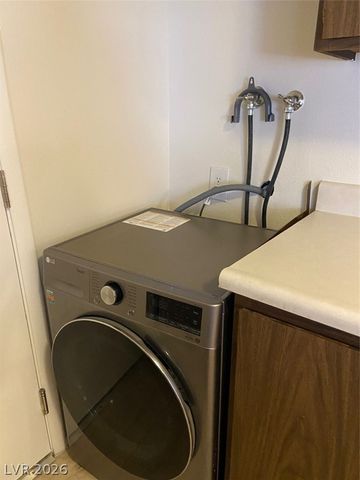 1507 Elizabeth Avenue 3, Las Vegas, NV 89119