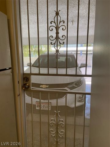 1507 Elizabeth Avenue 3, Las Vegas, NV 89119