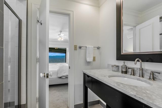 78 Pascal LN, Austin, TX 78746