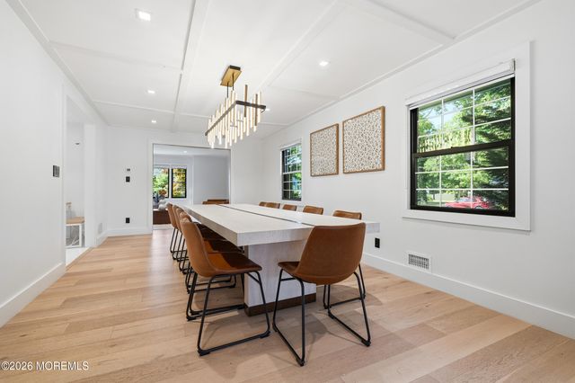 8 Heath Street, Eatontown, NJ 07724