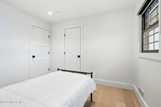 8 Heath Street, Eatontown, NJ 07724