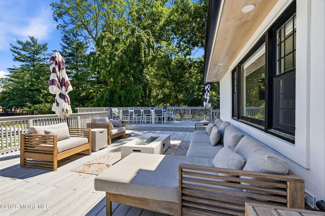 8 Heath Street, Eatontown, NJ 07724