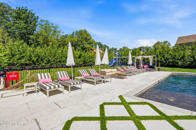 8 Heath Street, Eatontown, NJ 07724