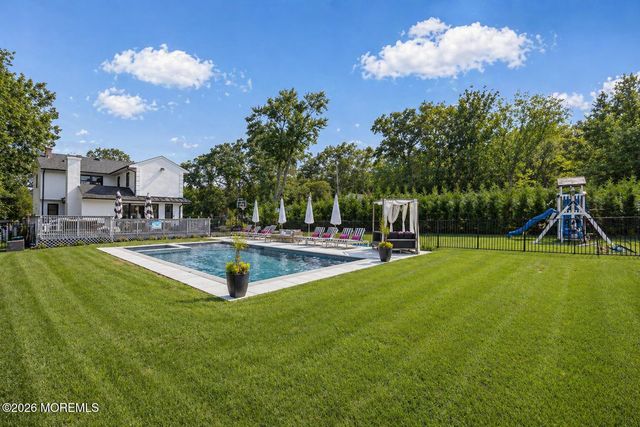 8 Heath Street, Eatontown, NJ 07724