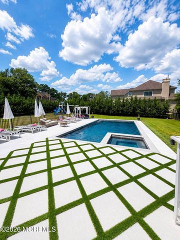 8 Heath Street, Eatontown, NJ 07724