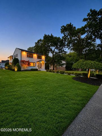 8 Heath Street, Eatontown, NJ 07724