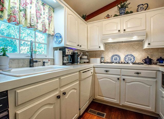 810 Shea Drive, Little Rock, AR 72205