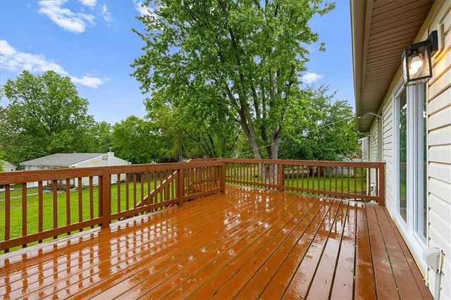 505 NW 82nd Street, Kansas City, MO 64118
