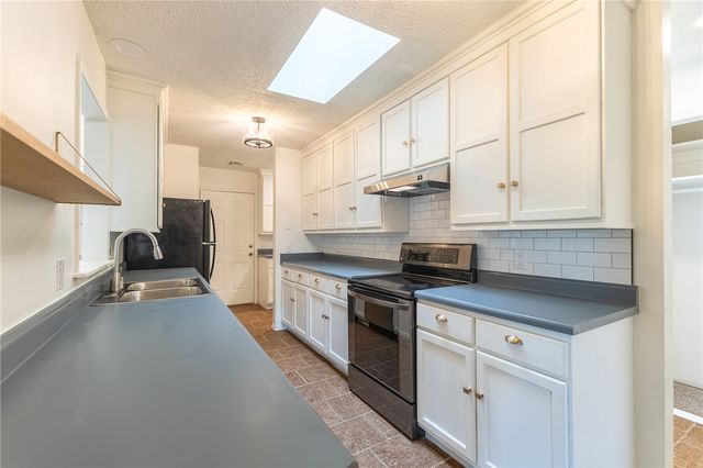 280 Wilson Drive, Gentry, AR 72734