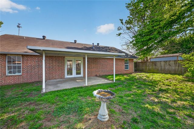 280 Wilson Drive, Gentry, AR 72734