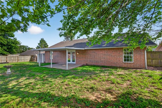 280 Wilson Drive, Gentry, AR 72734